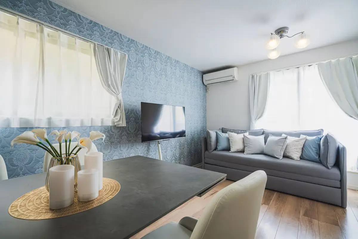 部屋のインテリアの様子